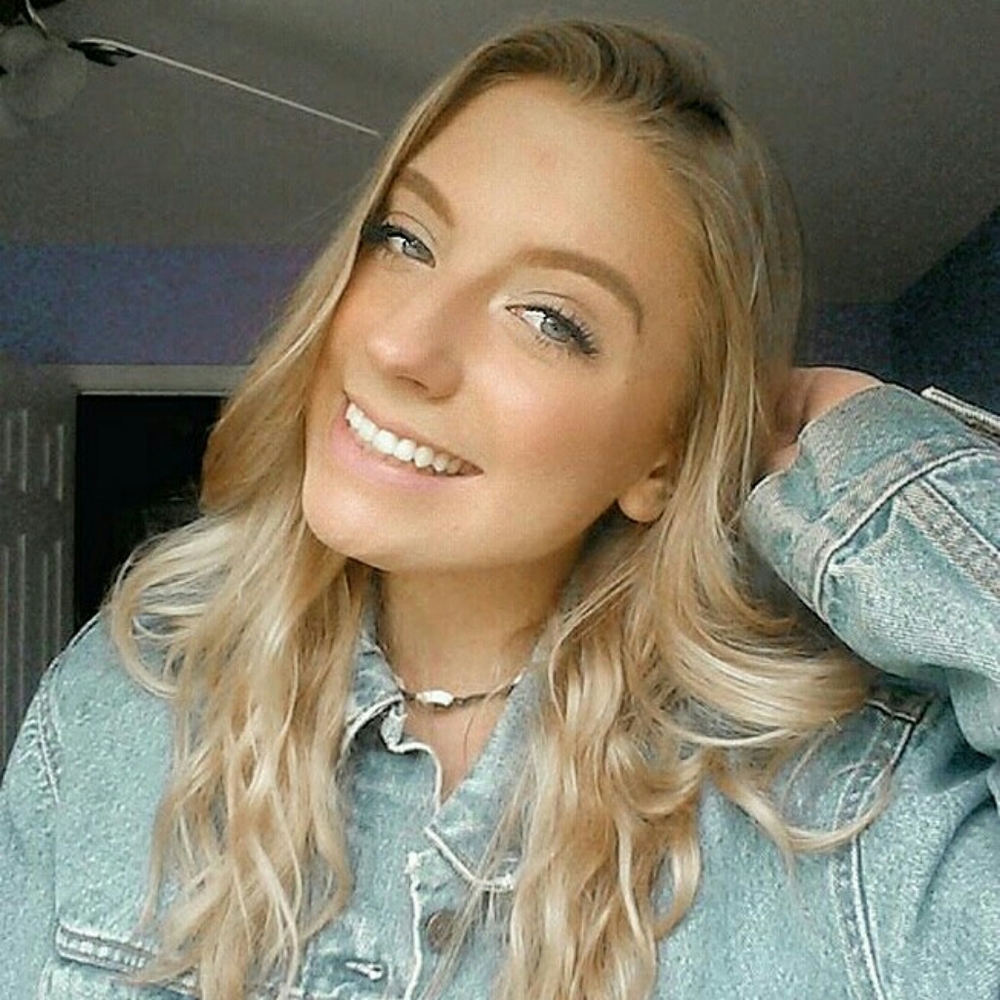 Meet your Posher, Kaylen